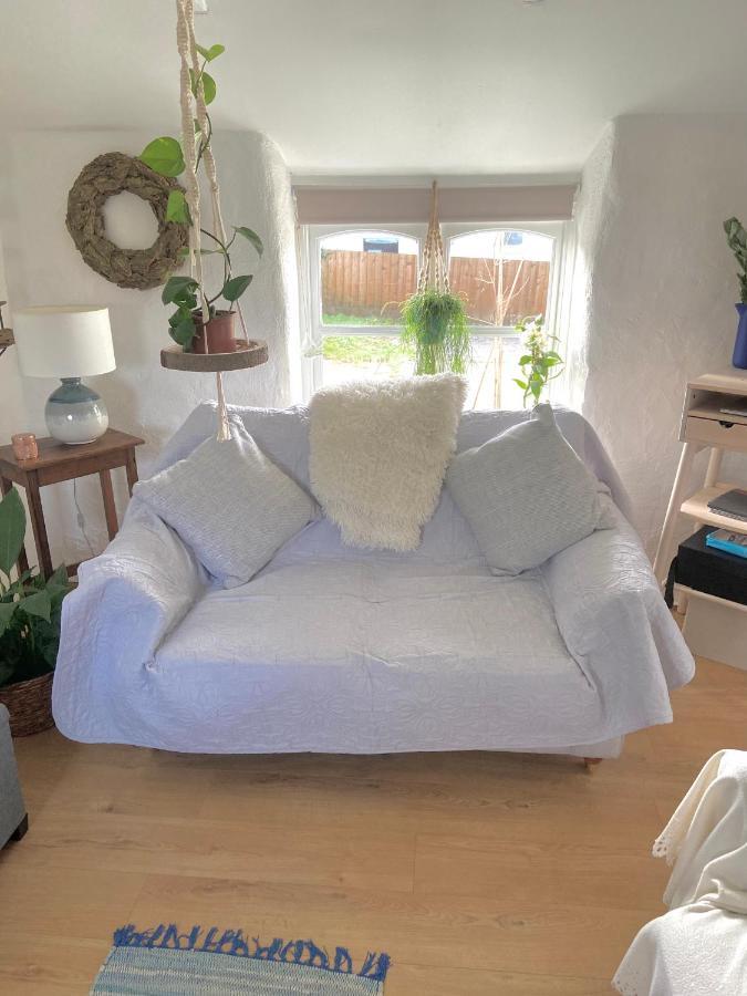 Idyllic Cornish Cottage, Superking Bed, Private Garden Dogs Welcome Truro Ngoại thất bức ảnh